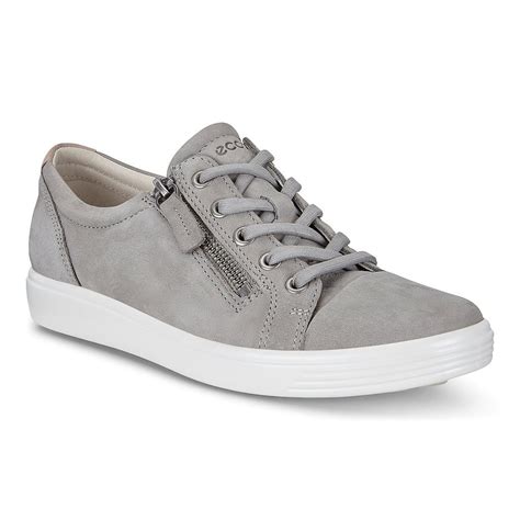 skor dam sneakers